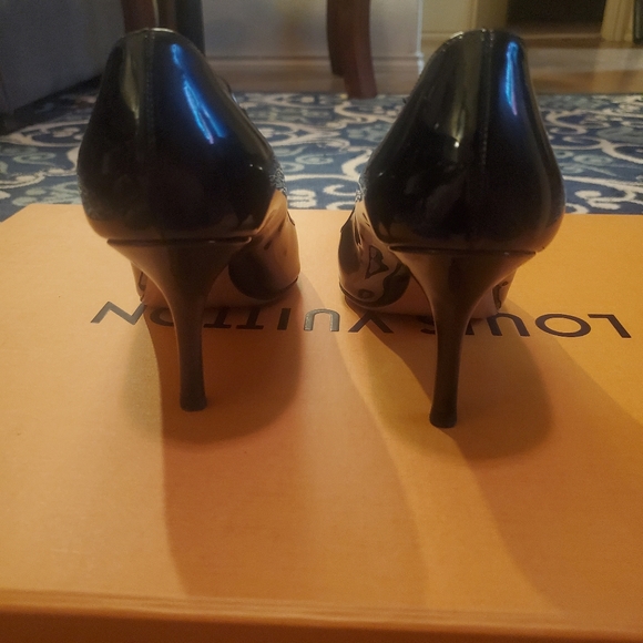 SOLD - Picture 9 of 16